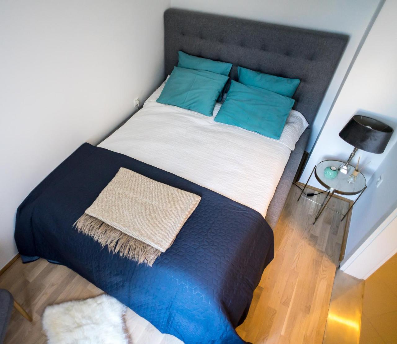 Ybl Apartment City Center Székesfehérvár Екстериор снимка